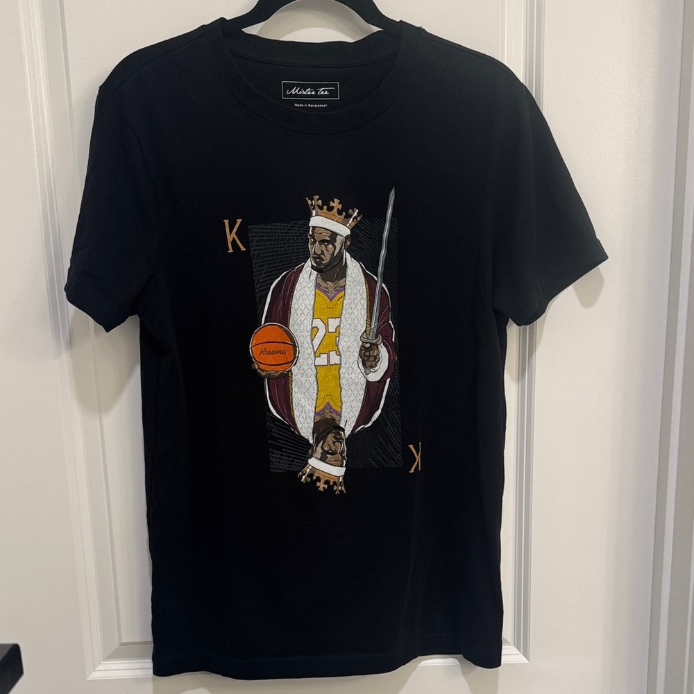 Black Graphic King James Basketball Tee